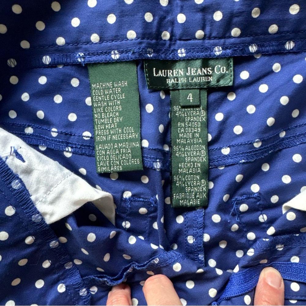Lauren Jeans Co. Ralph Lauren Size 4 Royal Blue White Polka Dot Capri Pants - Picture 5 of 8